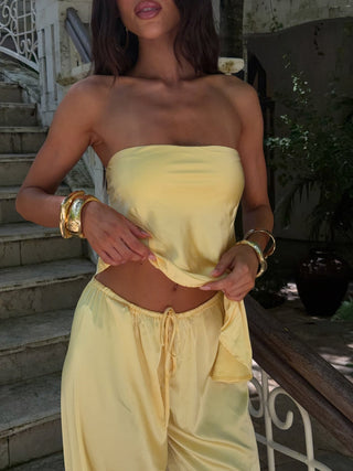 CLOVELLY SATIN TOP YELLOW Crop Top 
