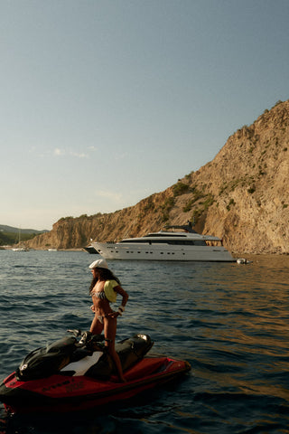 LE CLUB OUTCAST TAKES IBIZA