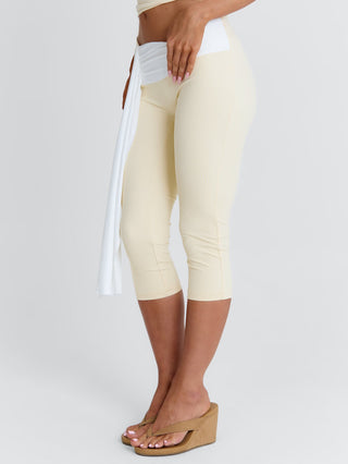 LINDAY CAPRI PANTS WHITE AND CREAM Pants 