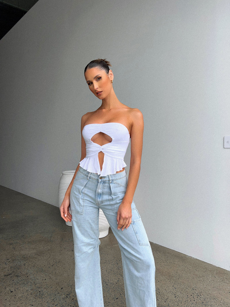 KOKO CROP TOP WHITE - OUTCAST EXCLUSIVES Generation Outcast Clothing 