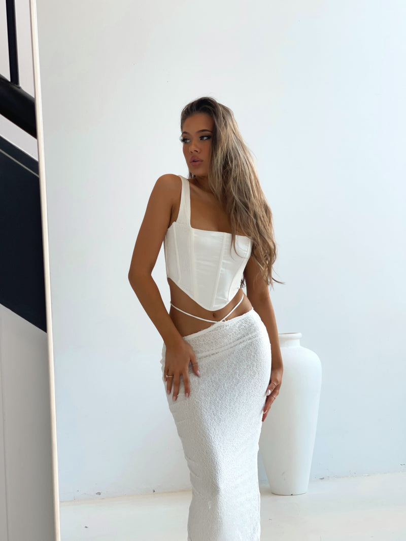 ALIONA MAXI SKIRT WHITE - OUTCAST EXCLUSIVES Generation Outcast Clothing 